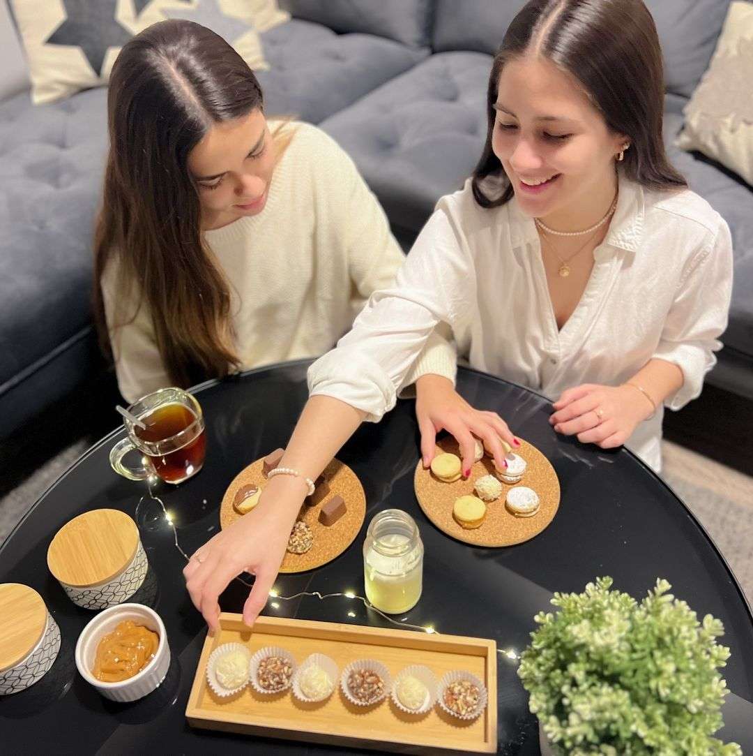 Profile picture of Fernanda and Rafaella