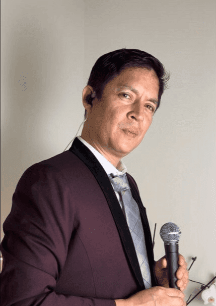 Profile picture of Carlos Ecos